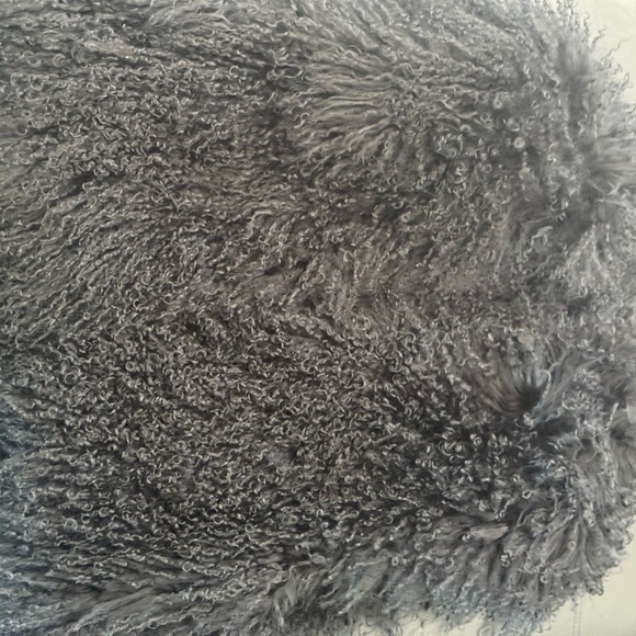 Women's Black vintage Mongolian lamb reversible vest with pockets - Picture 11 of 13